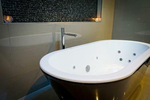 Hostal Pomegranate Guest House