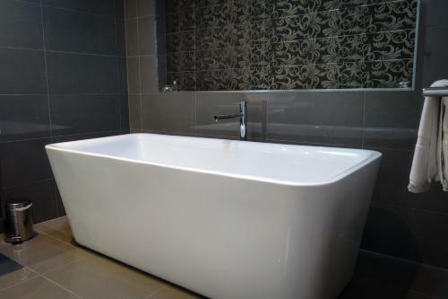 Hostal Pomegranate Guest House