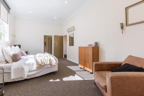 Bed & Breakfast Tuck Inn