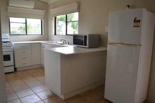 Dunk Island View Caravan Park