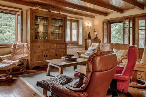 Lovely Mountains House