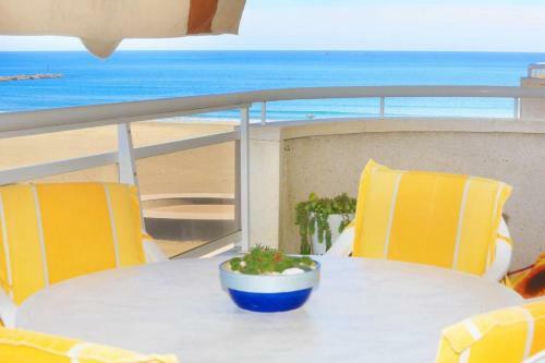 Apartamento Marinternum La Pineda 28028 Family Complex