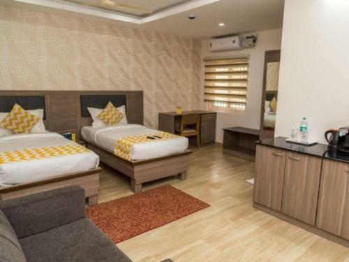 Capital O 80212 Rams 4 Seasons Boutique Hotel