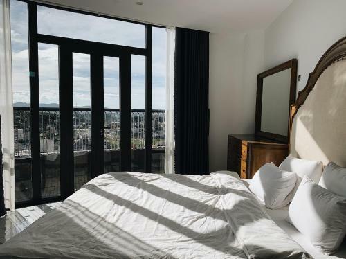 The Panorama Apartment