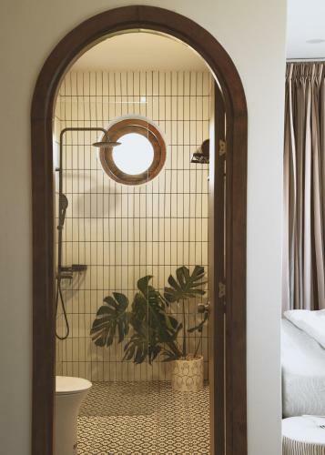 Hotel H� Maison Home & Caf�