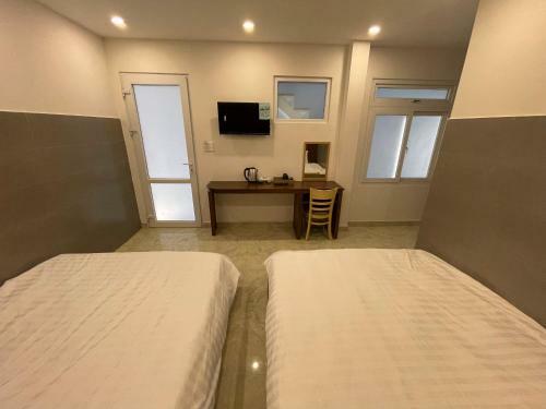 Hostal Rymy House