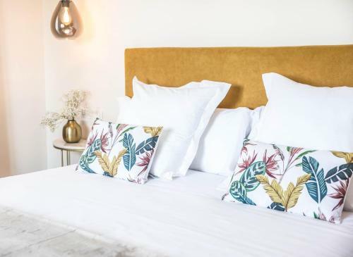 Hotel Pe�as Blancas