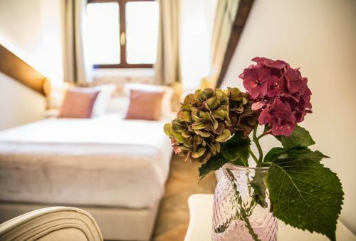Hotel Pe�as Blancas