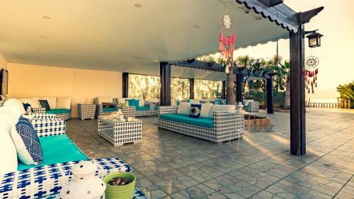 The Precious Guesthouse