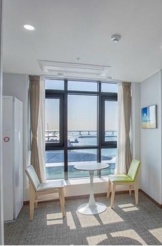 Griffinbay Hotel