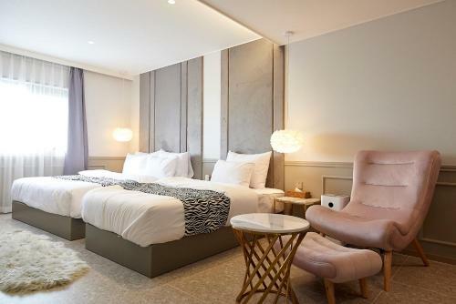 Denbasta Hotel