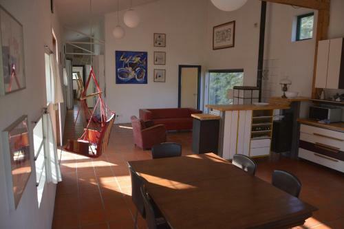 Casa Les Roques
