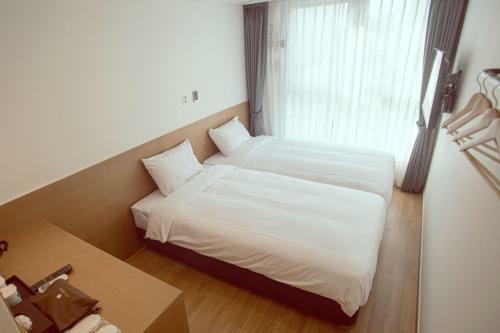 Hotel Kenny Gijang