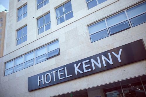Hotel Kenny Gijang