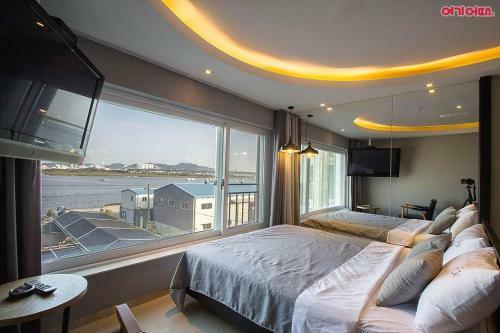 Jk Hotel