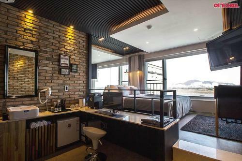 Jk Hotel