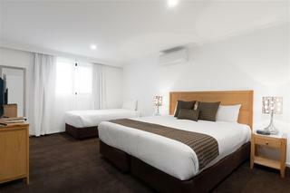 Best Western New Crossing Place Motel
