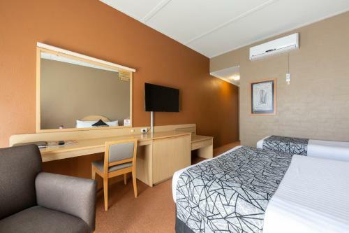 Motel Statesman Hotel