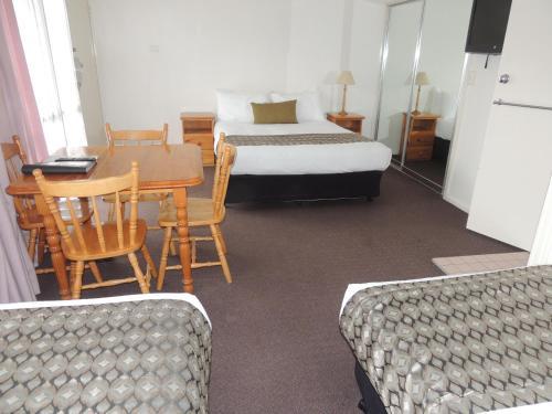Premier Motor Inn