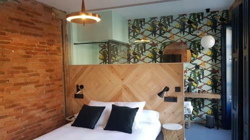 Hostal 13 Suites