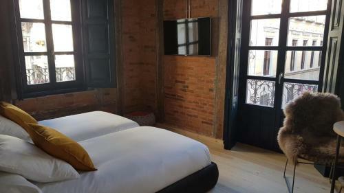 Hostal 13 Suites