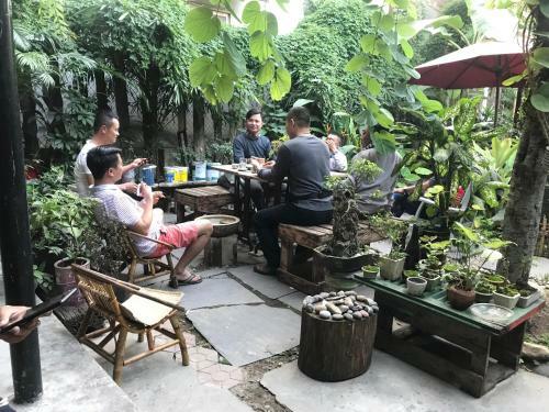 Chapi Coffee & Backpacker