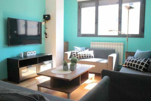 Apartamento Piso En Leon A 2km Casco Hist�rico Desayuno Inc
