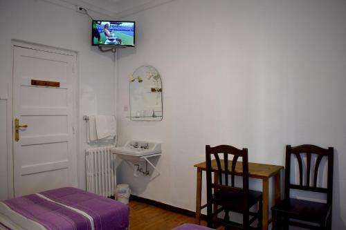 Hostal Oviedo