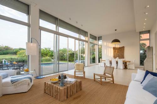 Villa Beach House Galei