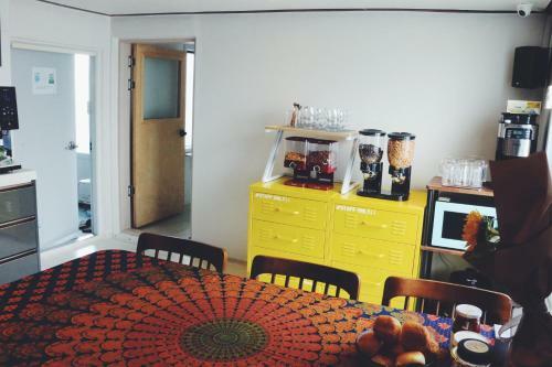 Hostal East Taste Guest House