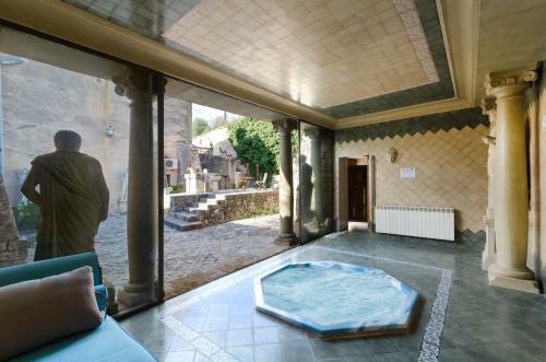 Villa Casa Se�orial �nica; Con Jacuzzi, Sauna Y Piscina.