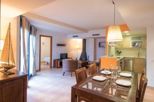 Apartamentos Llafranc Mar