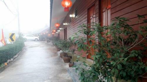Hostal Baan Ruam Cha