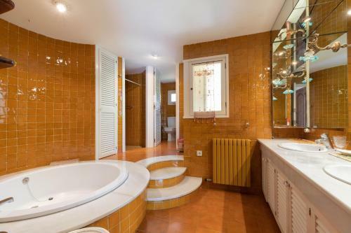 Hauzify I Casa Llafranc