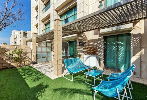 Apartamento The Green Garden Suite By The Beach