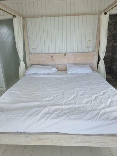 Captivating 1-bed Cottage In Codrington