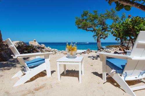 Sandcastle Villa & Beach House