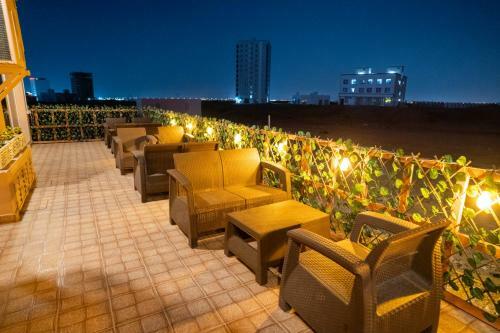 Grand Mirage Hotel