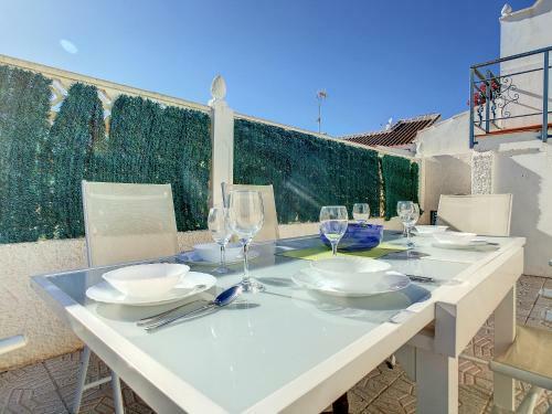 Bungalow With Private Pool - 5809