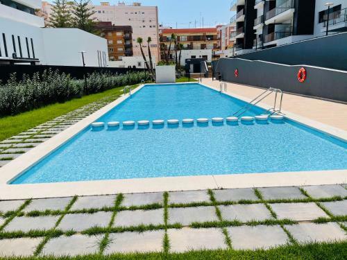 Apartamento Nuevo Junto Al Mar Con Plaza de Garaje!!