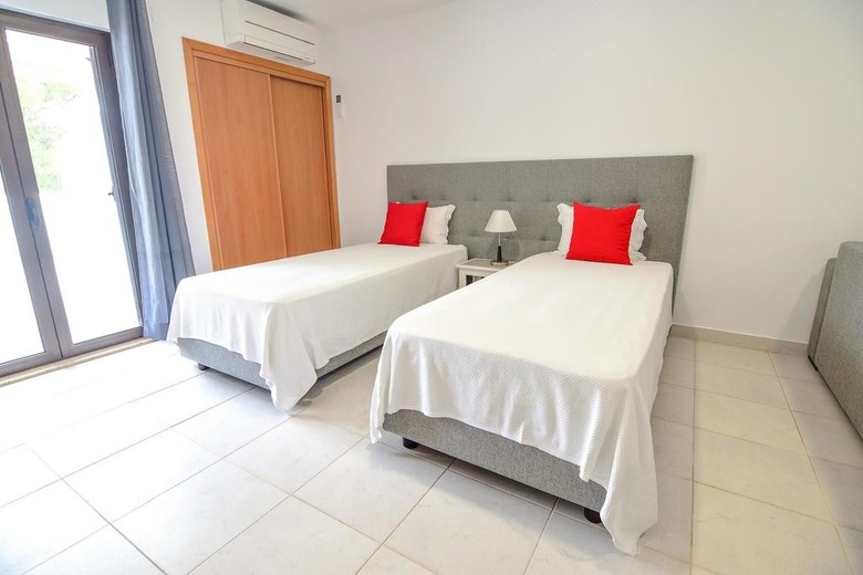 Hotel Vale De Carros