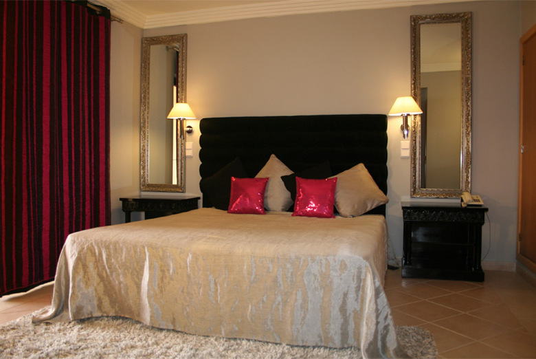 Aparthotel Balaia Plaza