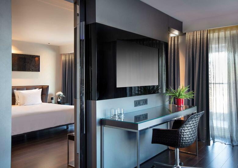 Hotel Park Plaza Riverbank