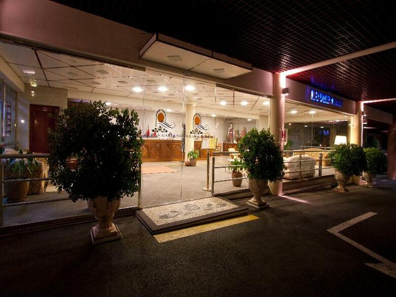 Hotel Ocean Gardens