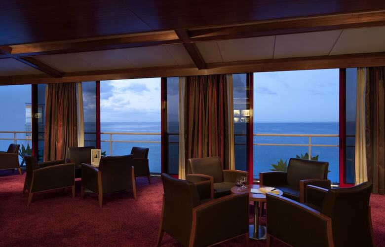 Hotel Orca Praia