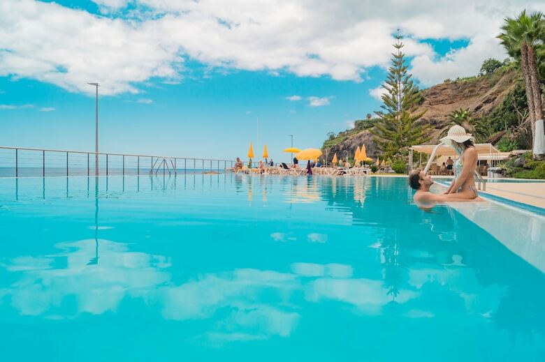 Hotel Orca Praia