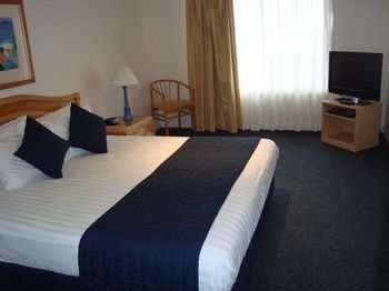 Hotel Aqualuna Beach Resort