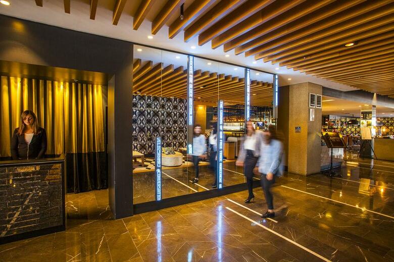 Hotel Qt Canberra
