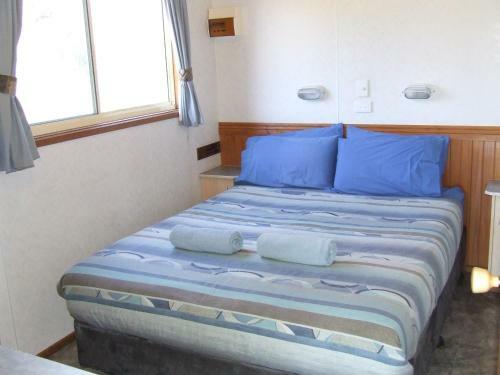 Lodge Western Ki Caravan Park & Wildlife Reserve