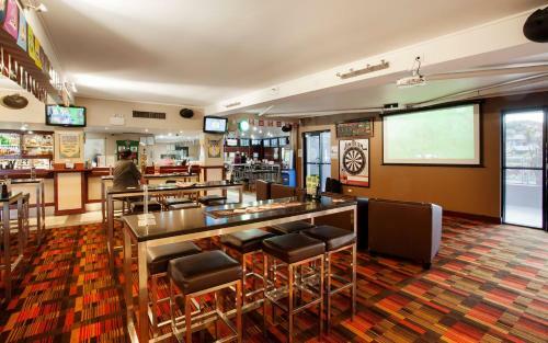 Balaclava Hotel